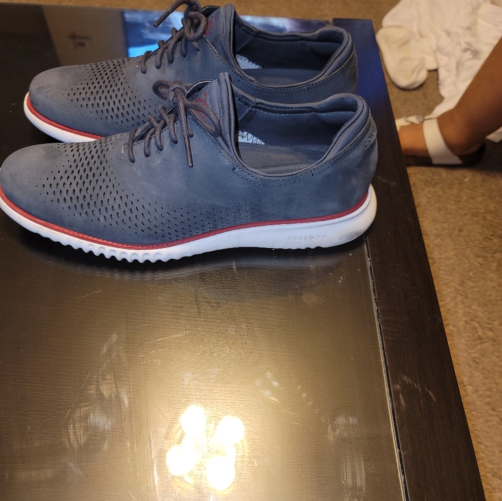 COLE HAAN ZER0.2 SIZE 10.5 GREY NUBUCK